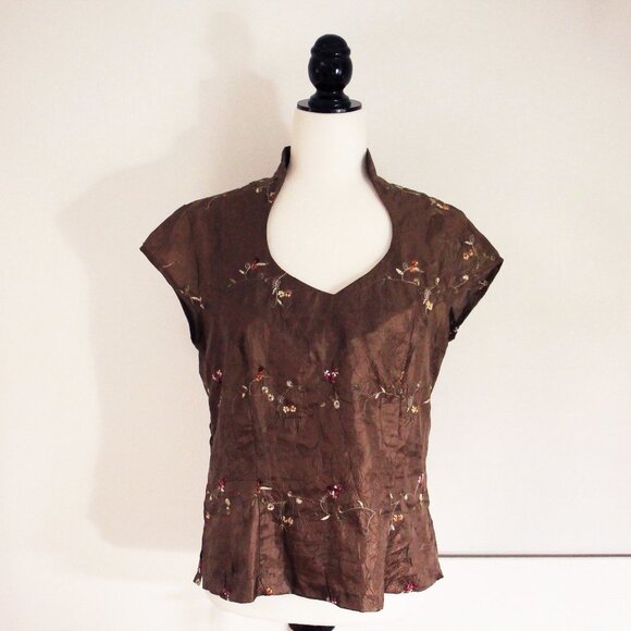 Brown Silk Cap Sleeve Floral Embroidered  Crinkle Top, Size L - Picture 1 of 9